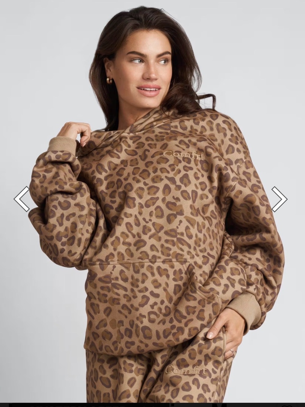Comfrt Leopard Print Minimalist Hoodie New Size Small